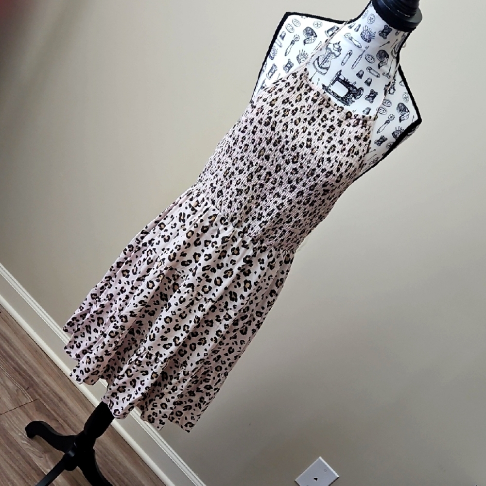American Eagle Cheetah Print Tan/Brown Cinched Top With Neck Ties Dress Women L